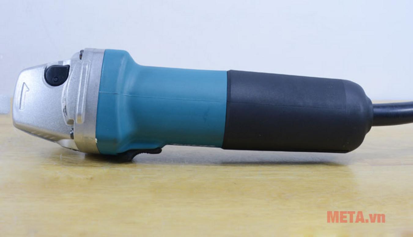 Hiệu suất mài cắt của Makita 9553NB