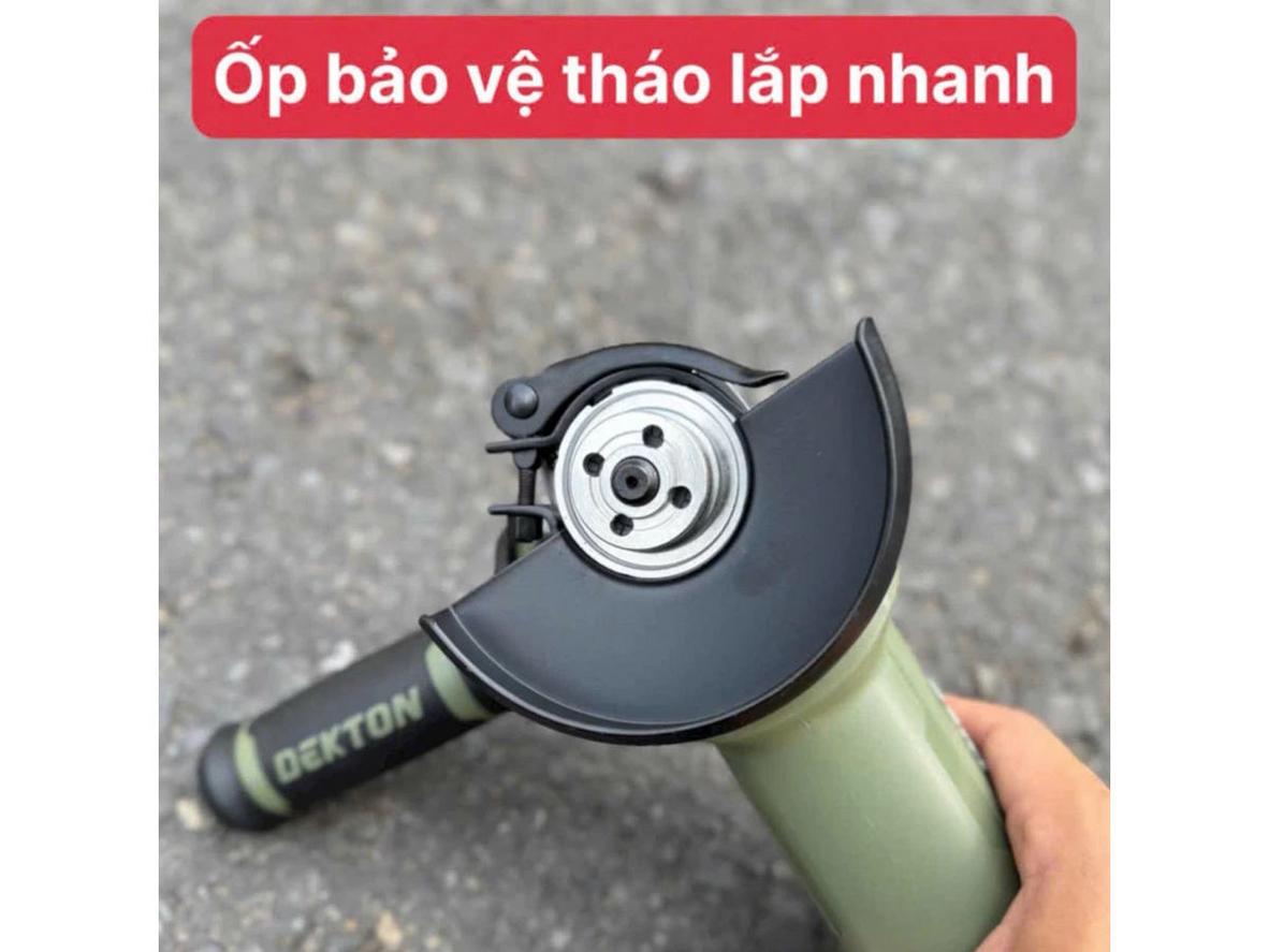 900W và 11.000 vòng/phút giúp làm việc nhanh, gọn.
