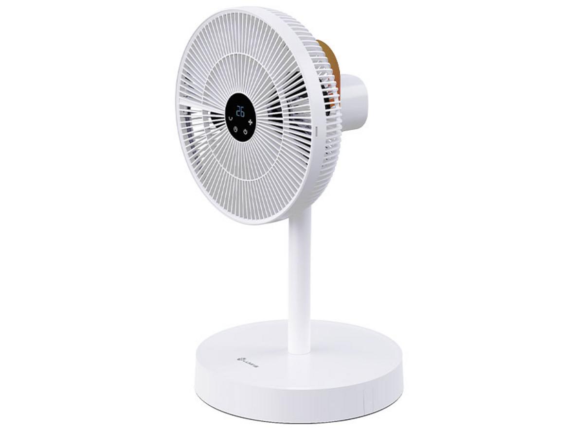 Lồng quạt khép kín giúp tăng cảm giác an tâm khi sử dụng.
