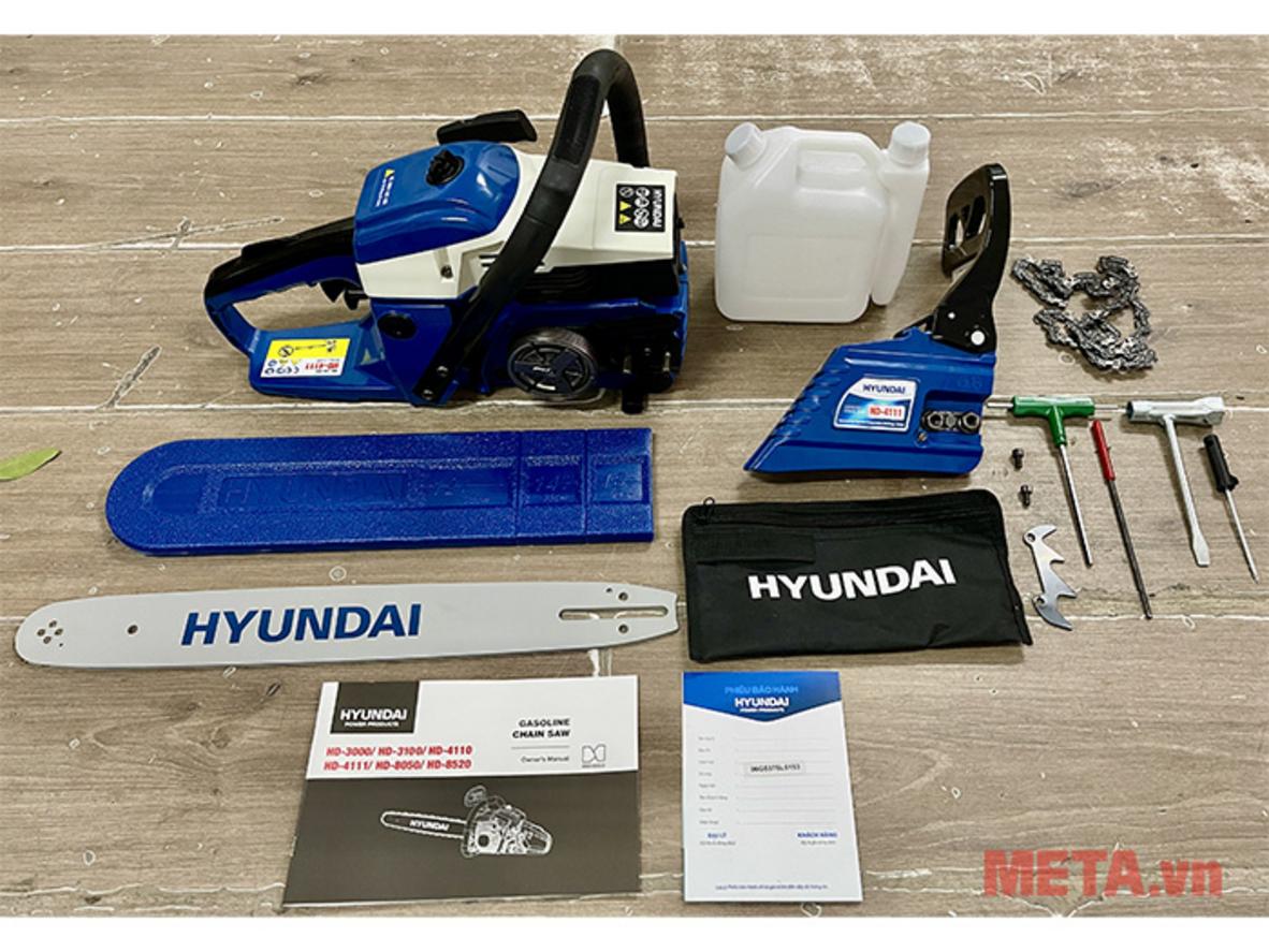 Bình xăng và bình nhớt của Hyundai HD-4111