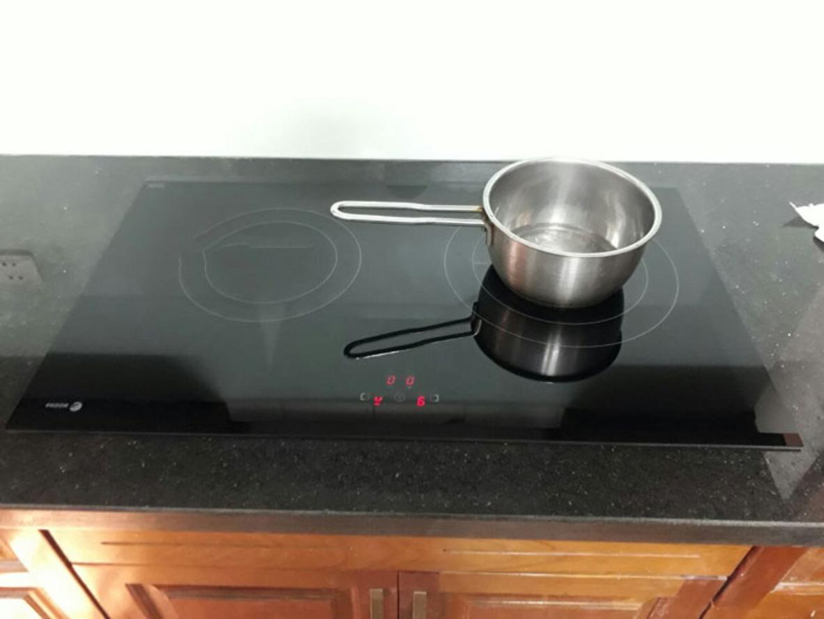 Booster và tổng công suất 3.7 kW giúp nấu nhanh hơn.
