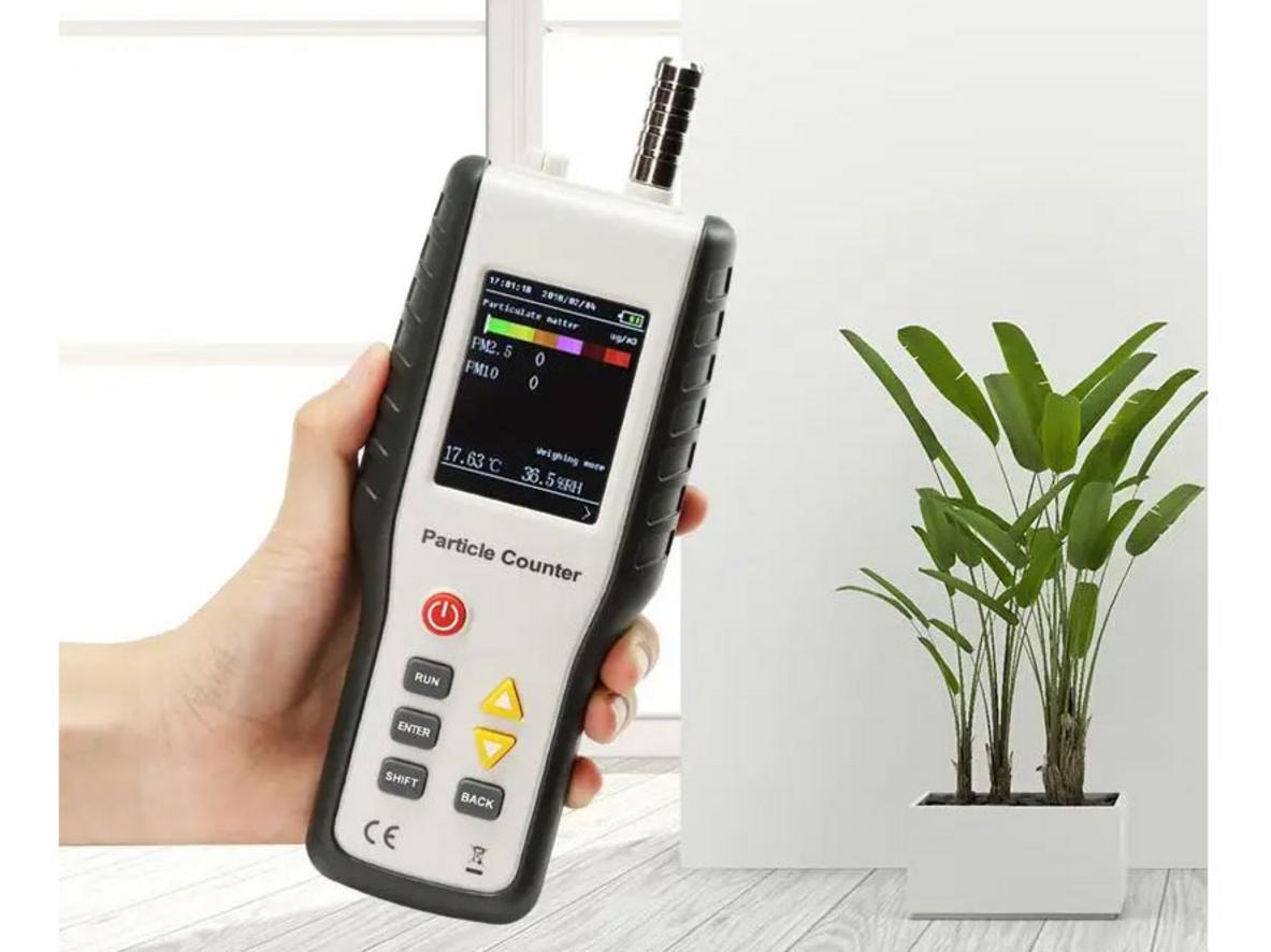 Cảm biến laser bán dẫn và phương pháp lấy mẫu bằng bơm hút
