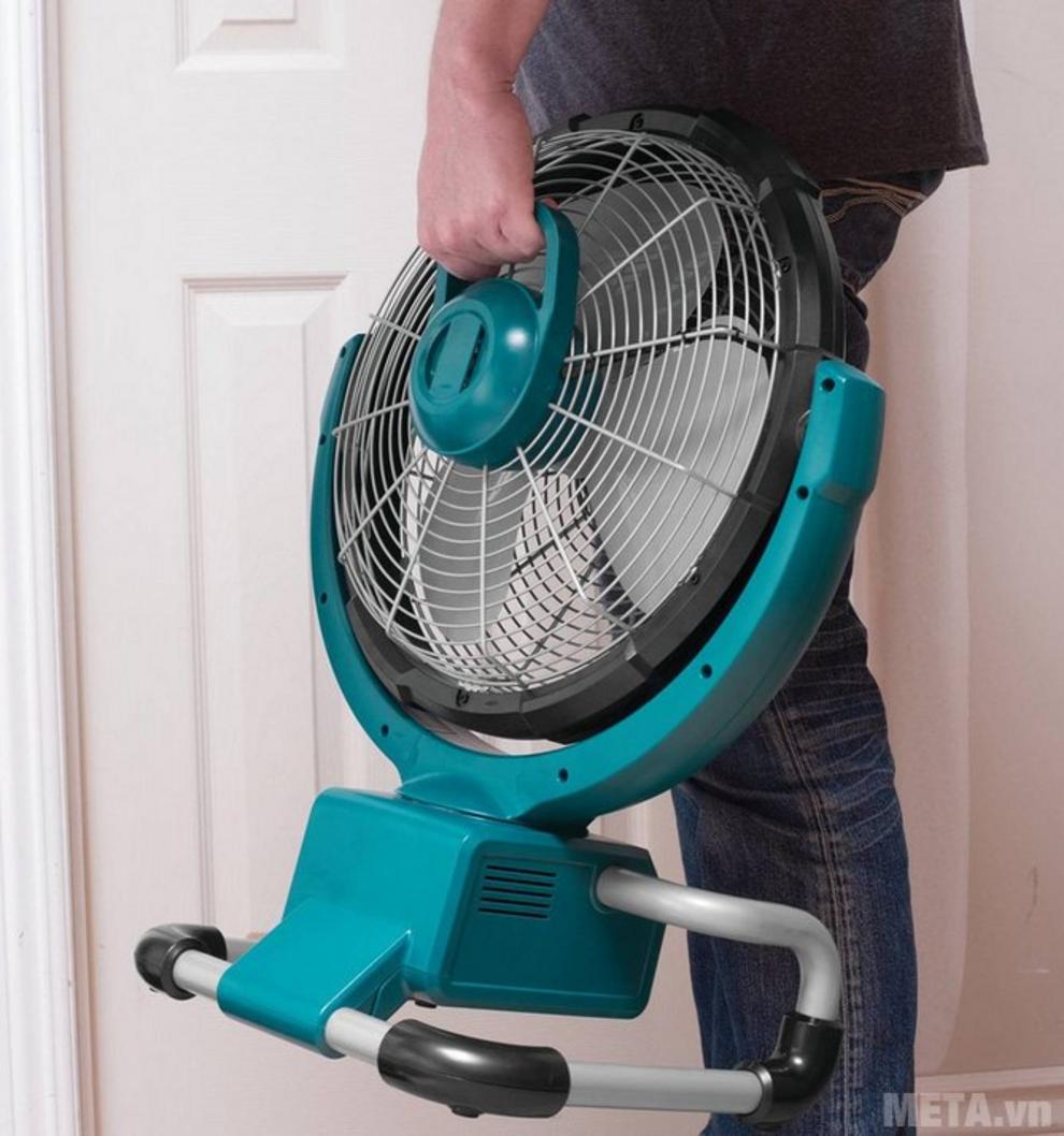 Cánh quạt lớn cho gió mạnh và đều