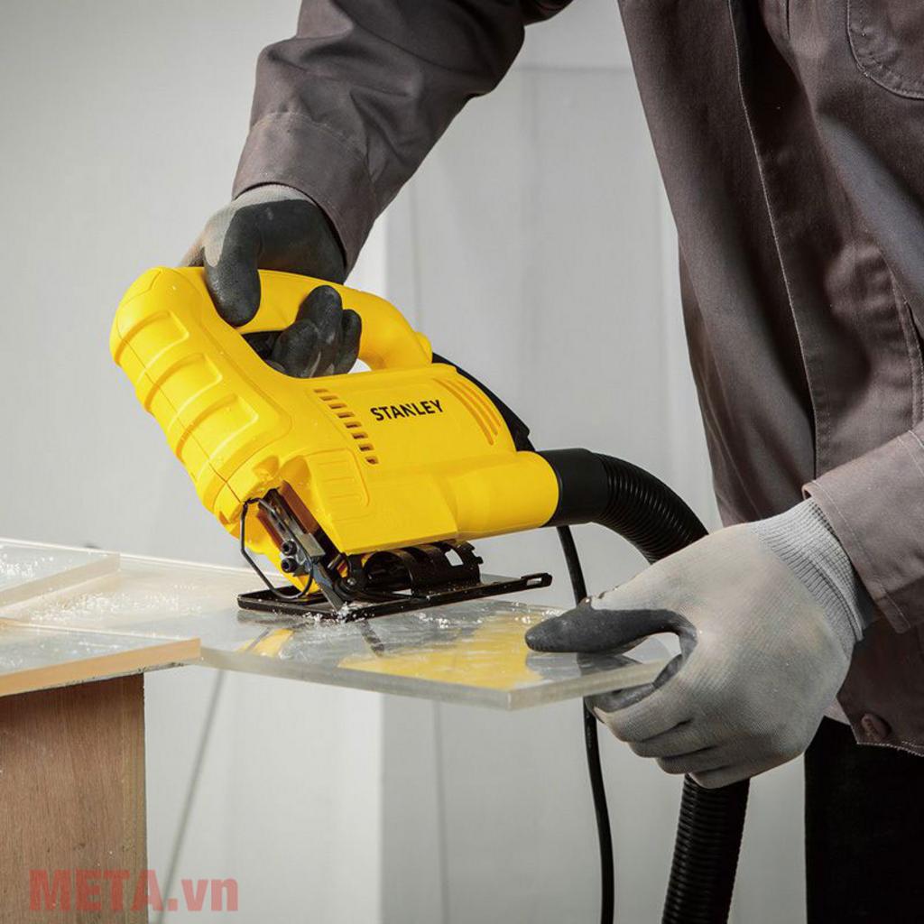 Khả năng cắt đa vật liệu của Stanley SJ45-B1