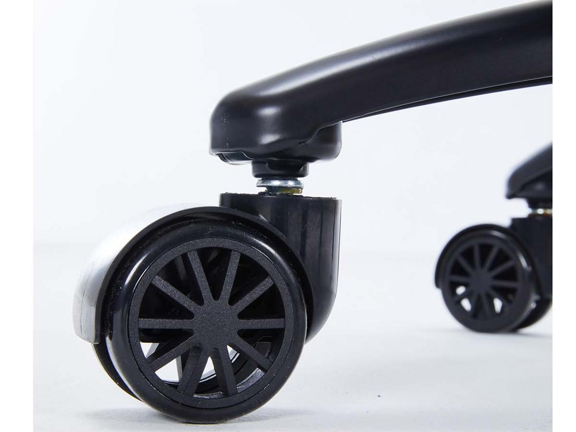 Chất liệu PU dễ vệ sinh và đẹp lâu