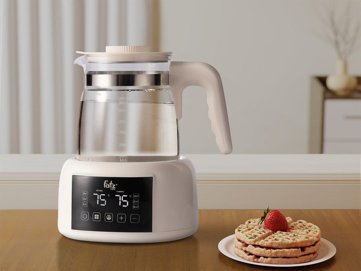 5 mức nhiệt cài sẵn giúp mẹ pha sữa đúng ý nhanh hơn.