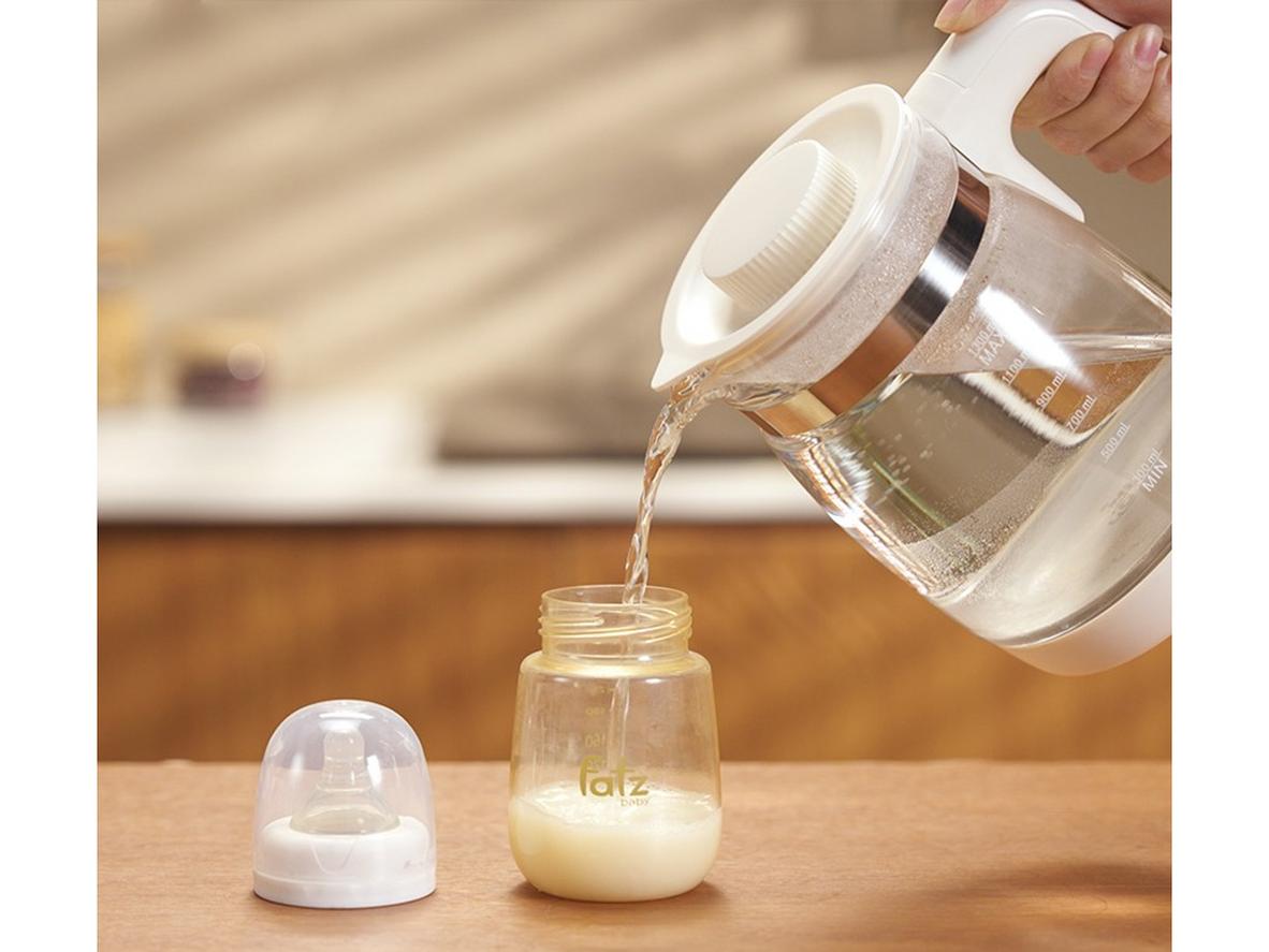 5 mức nhiệt cài sẵn giúp mẹ pha sữa đúng ý nhanh hơn.