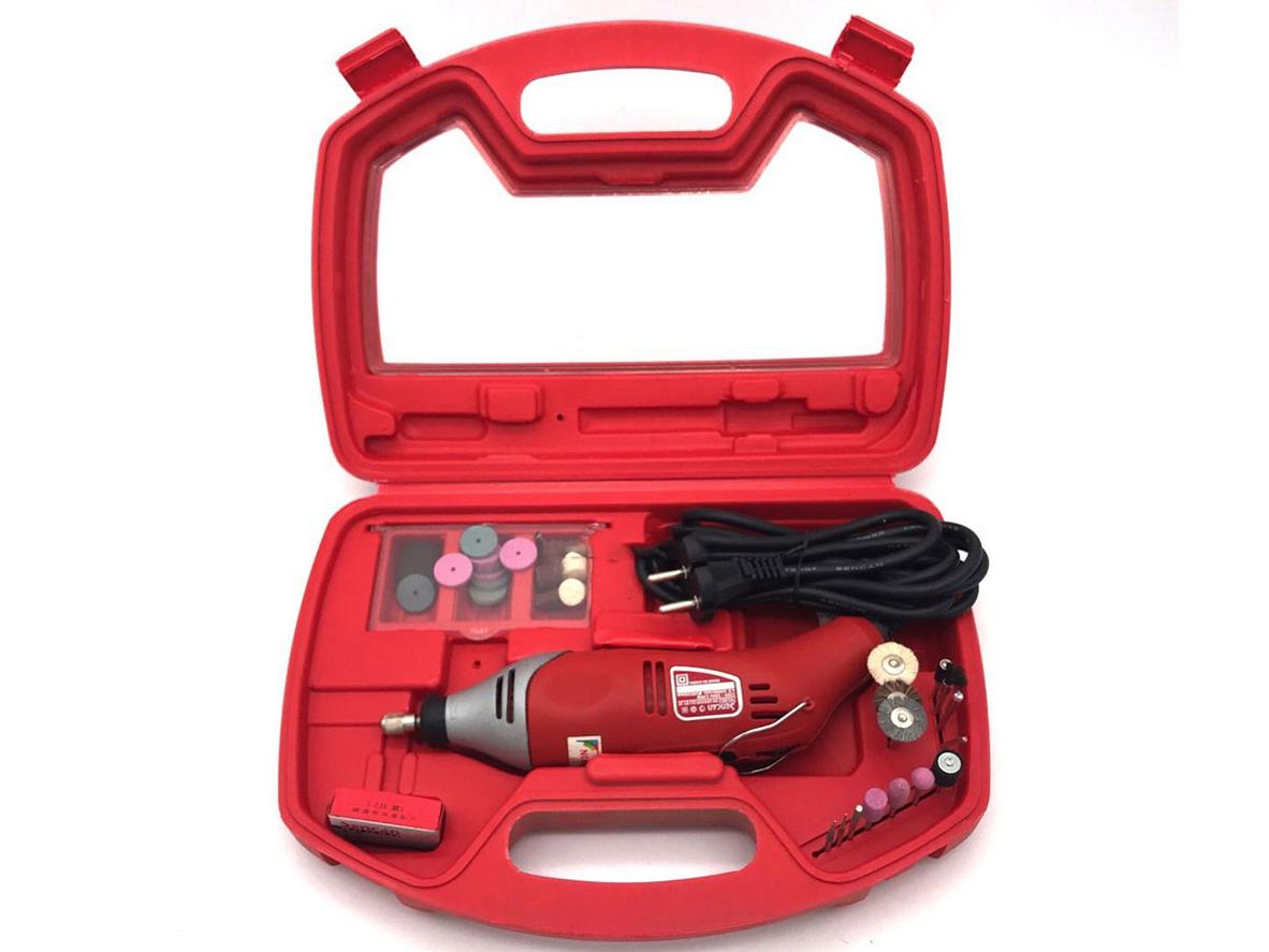 Công suất 120W giúp máy xử lý chi tiết nhỏ ổn định
