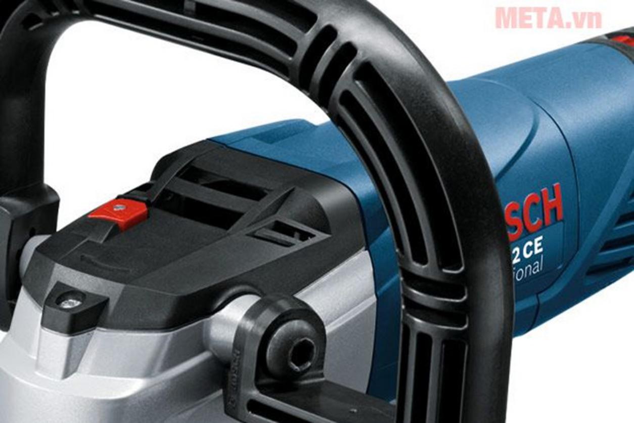 Công suất 1250W giúp đánh bóng nhanh và ổn định.