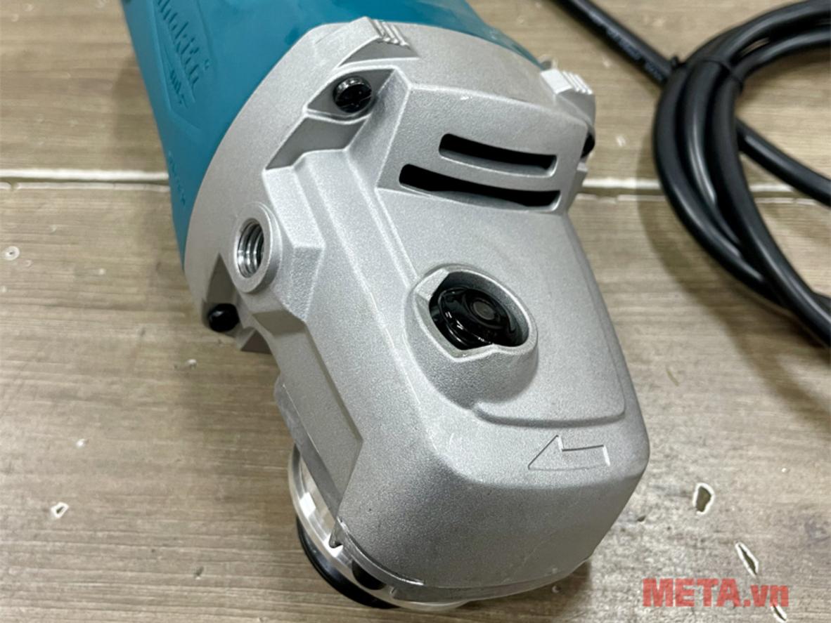 Công suất 2.200W cho công việc cắt mài nặng