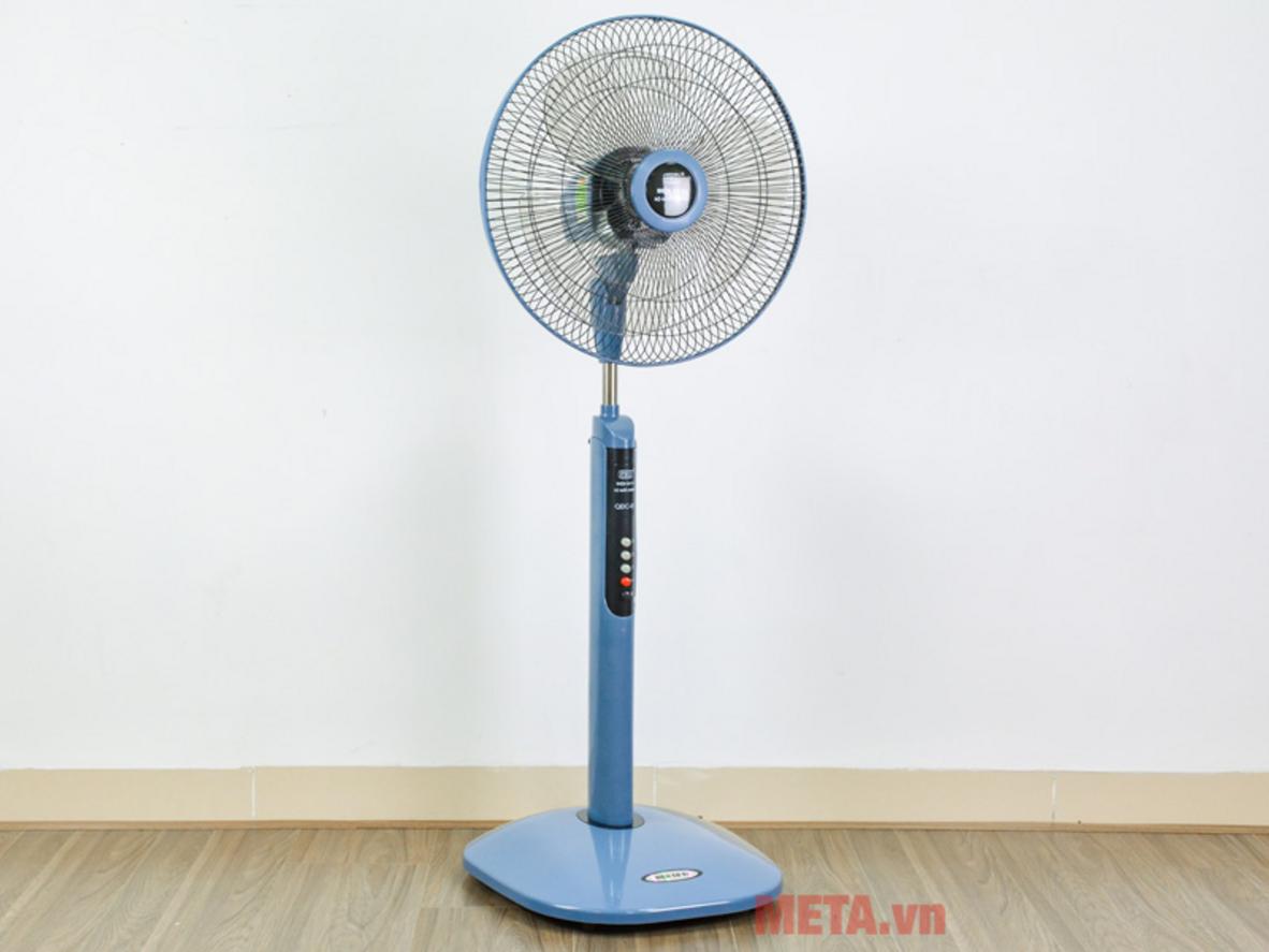 Công suất 46W giúp quạt vận hành hiệu quả và tiết kiệm điện.