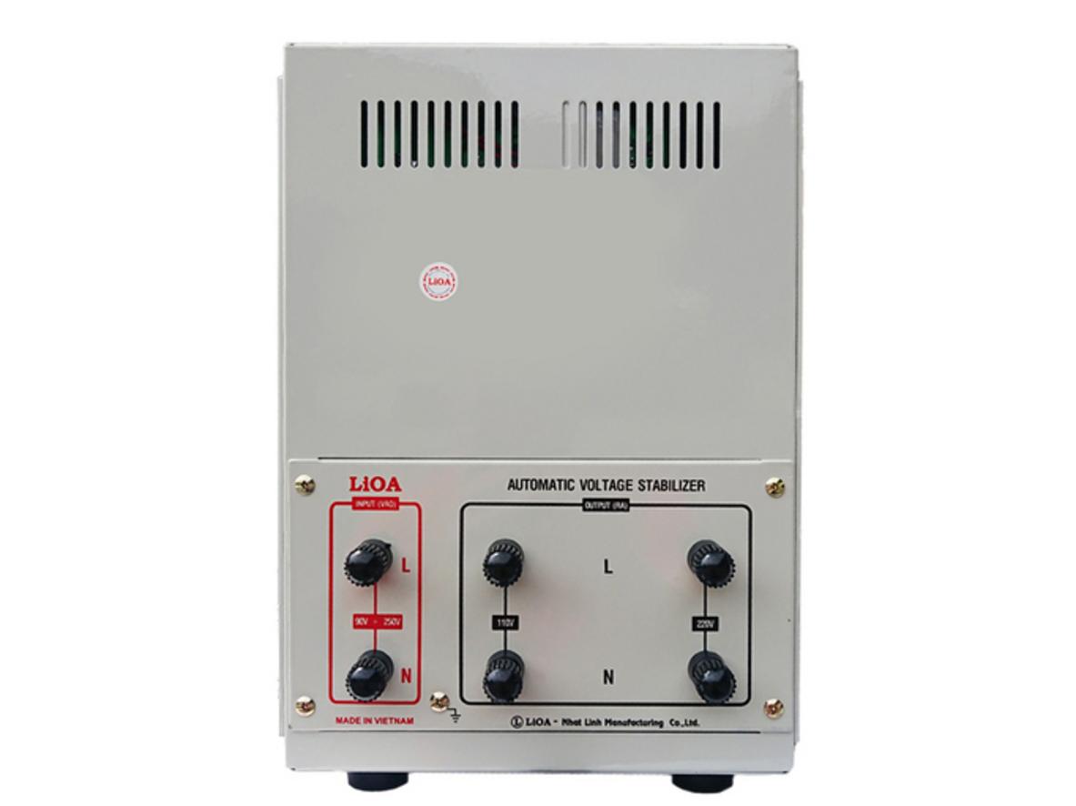 Công suất 7.5kVA phù hợp nhiều thiết bị điện gia dụng cơ bản.
