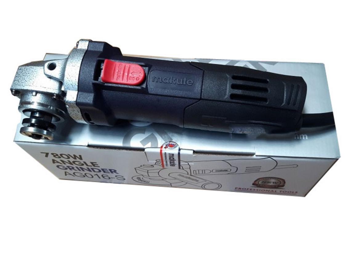 Hiệu năng mài cắt với công suất 780W