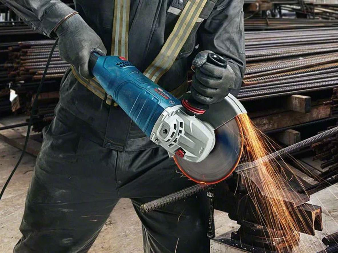 Công tắc bóp giúp kiểm soát tốt hơn.