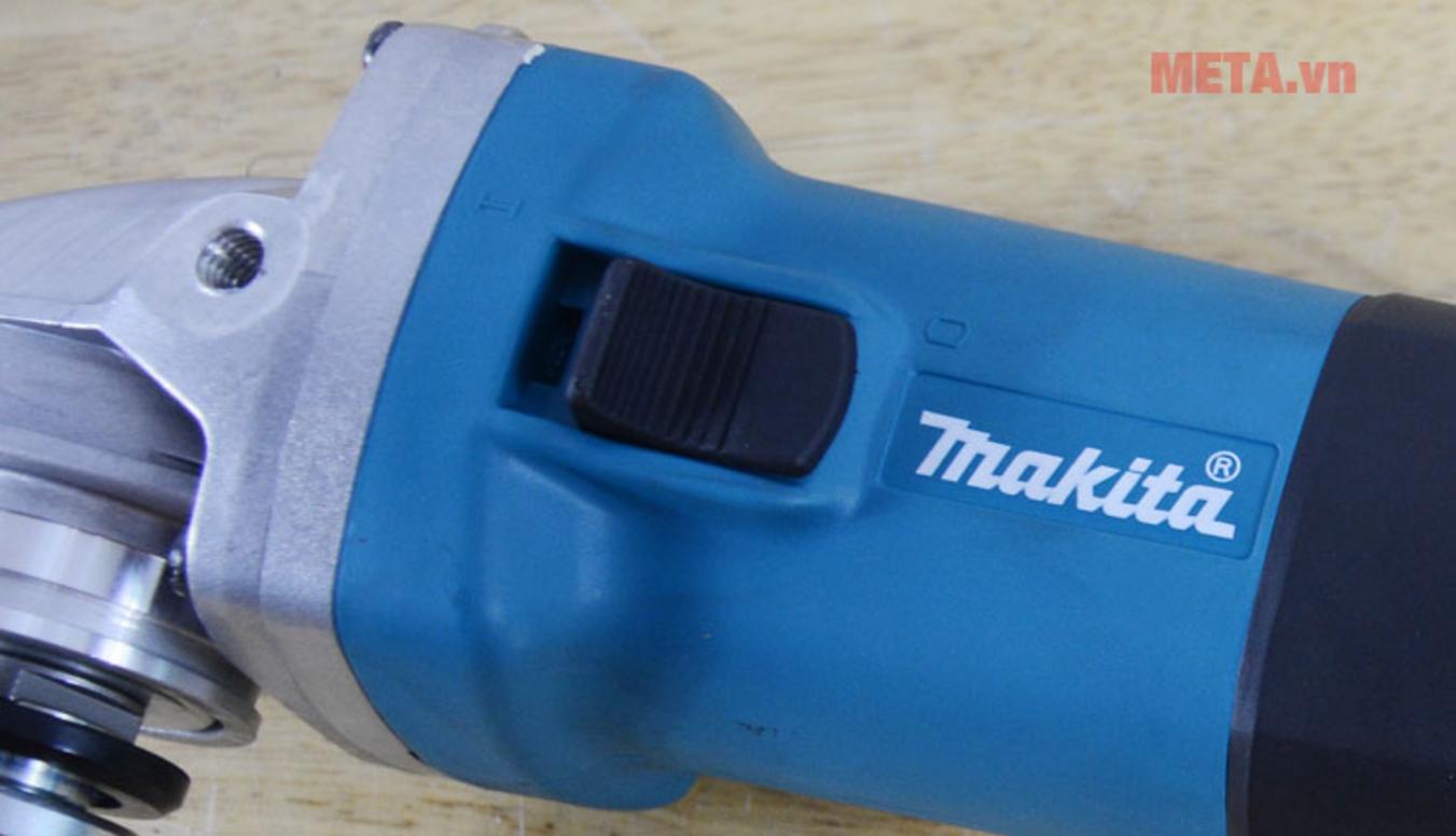 Công tắc trượt và dây dẫn của Makita 9553NB
