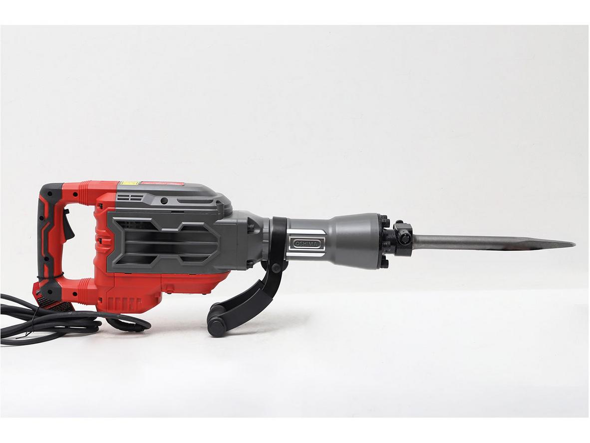 Thiết kế chắc tay với đầu gài 30mm và trọng lượng 21kg.