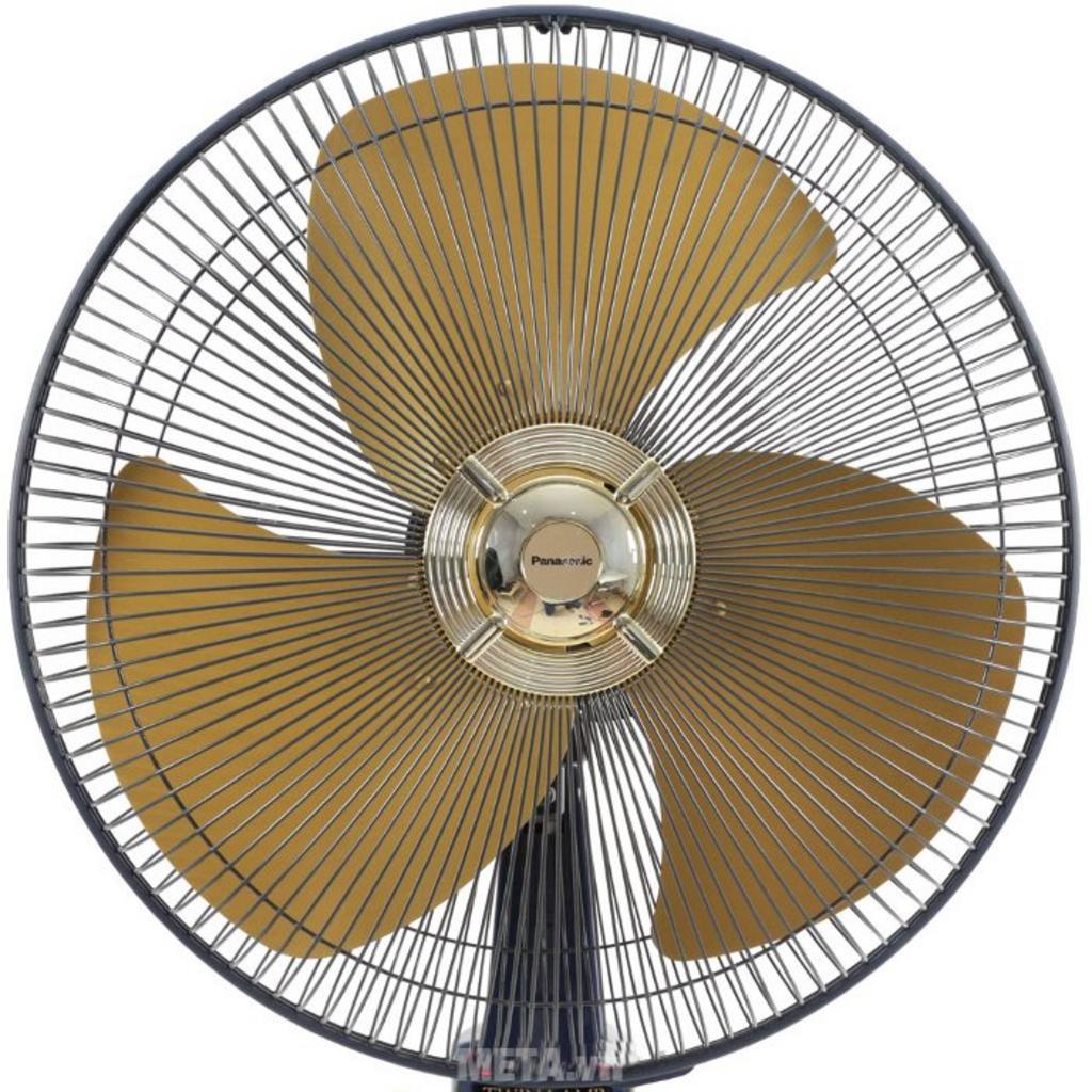 Đèn ngủ tích hợp và hẹn giờ 6 tiếng