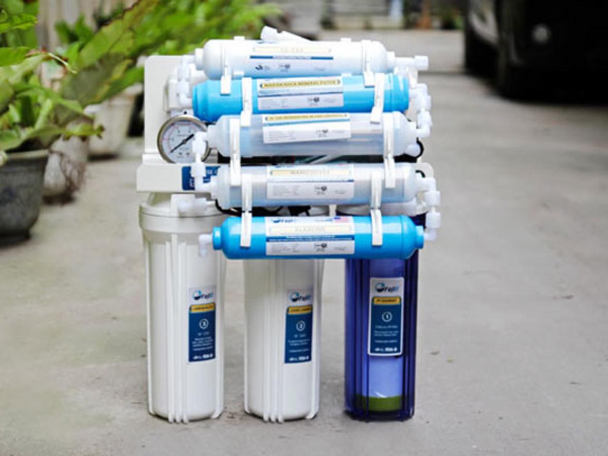 Đèn UV diệt khuẩn hỗ trợ an tâm khi dùng nước