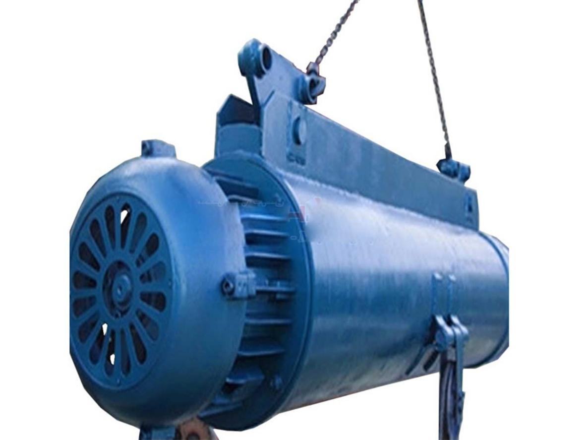 Di chuyển linh hoạt trên dầm.