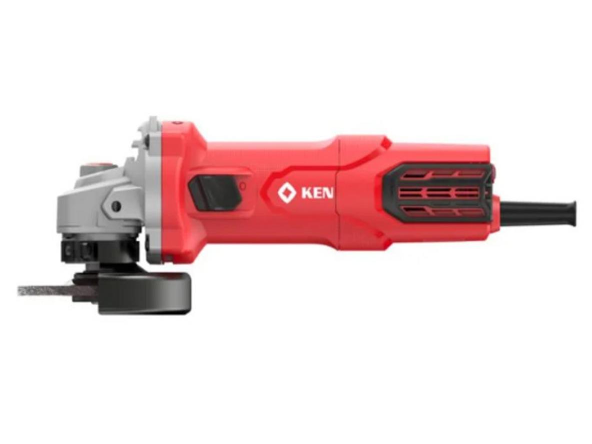 Đĩa 100mm kết hợp 12.000 vòng/phút giúp thao tác nhanh và linh hoạt.