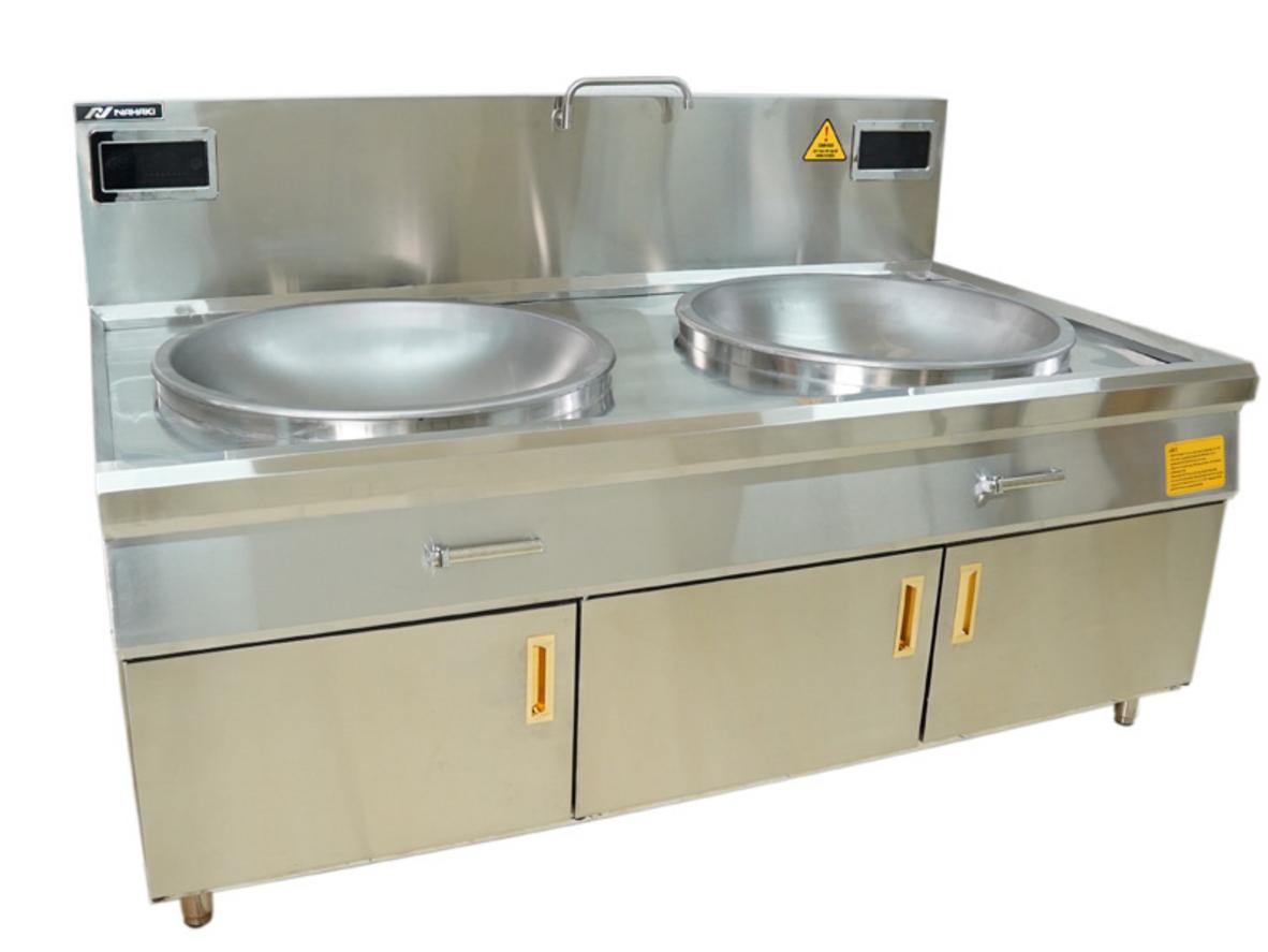 Nguồn điện 3 pha 380V/50Hz cho vận hành ổn định.