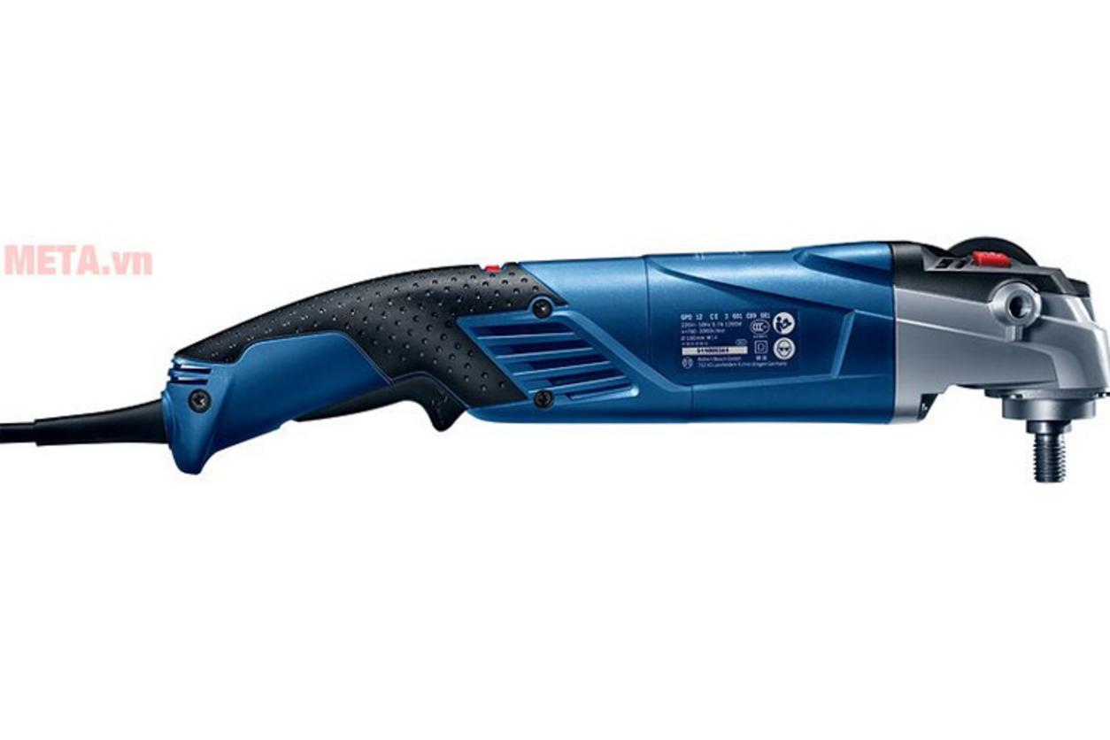 Điều tốc điện tử giúp kiểm soát bề mặt chính xác hơn.
