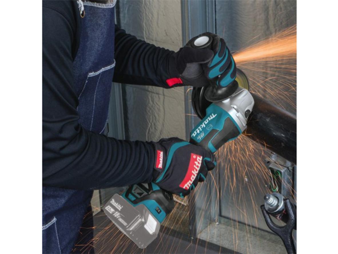 Động cơ Brushless giúp máy bền và ổn định hơn