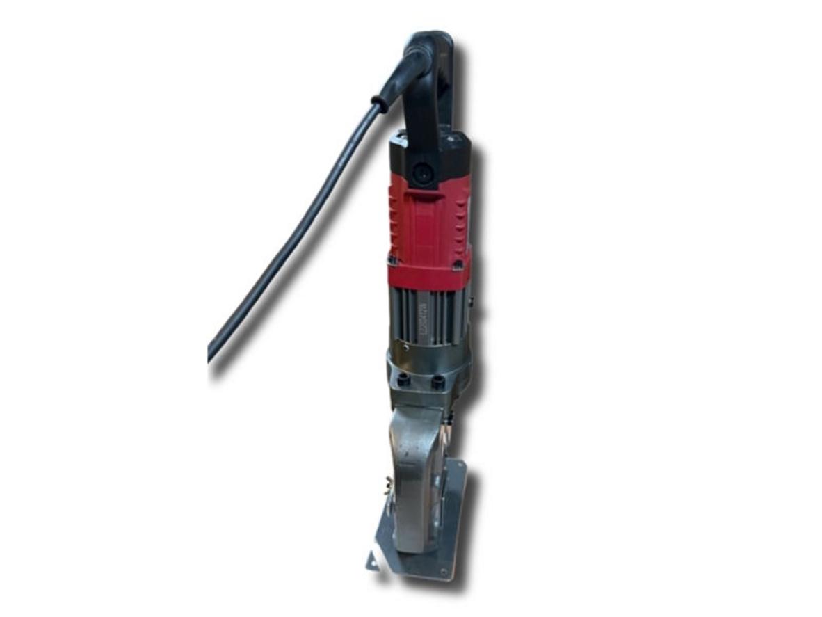 Khả năng đột thép dày 10mm