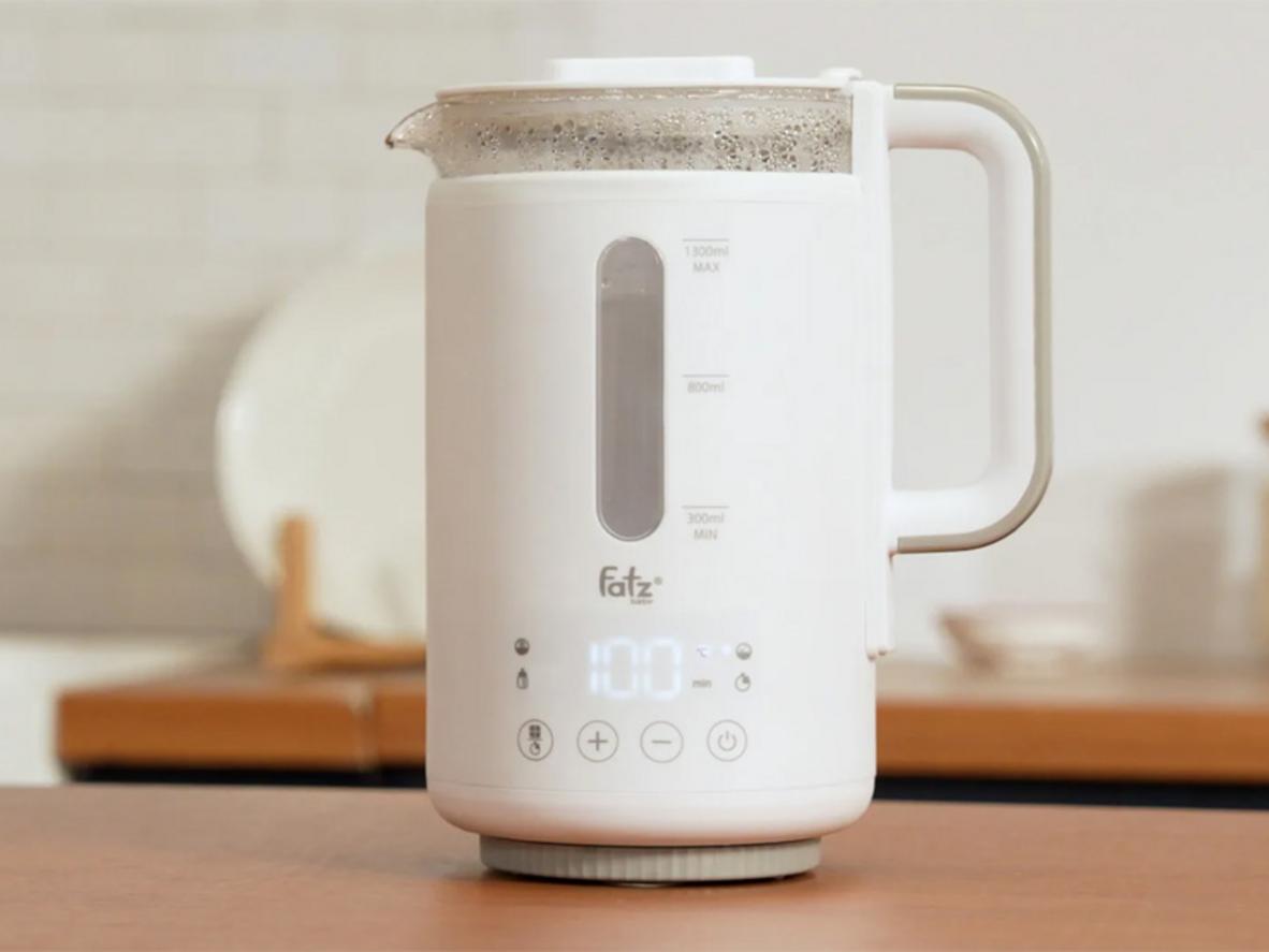 Công suất 660W giúp đun nhanh và tiết kiệm thời gian cho mẹ bỉm.