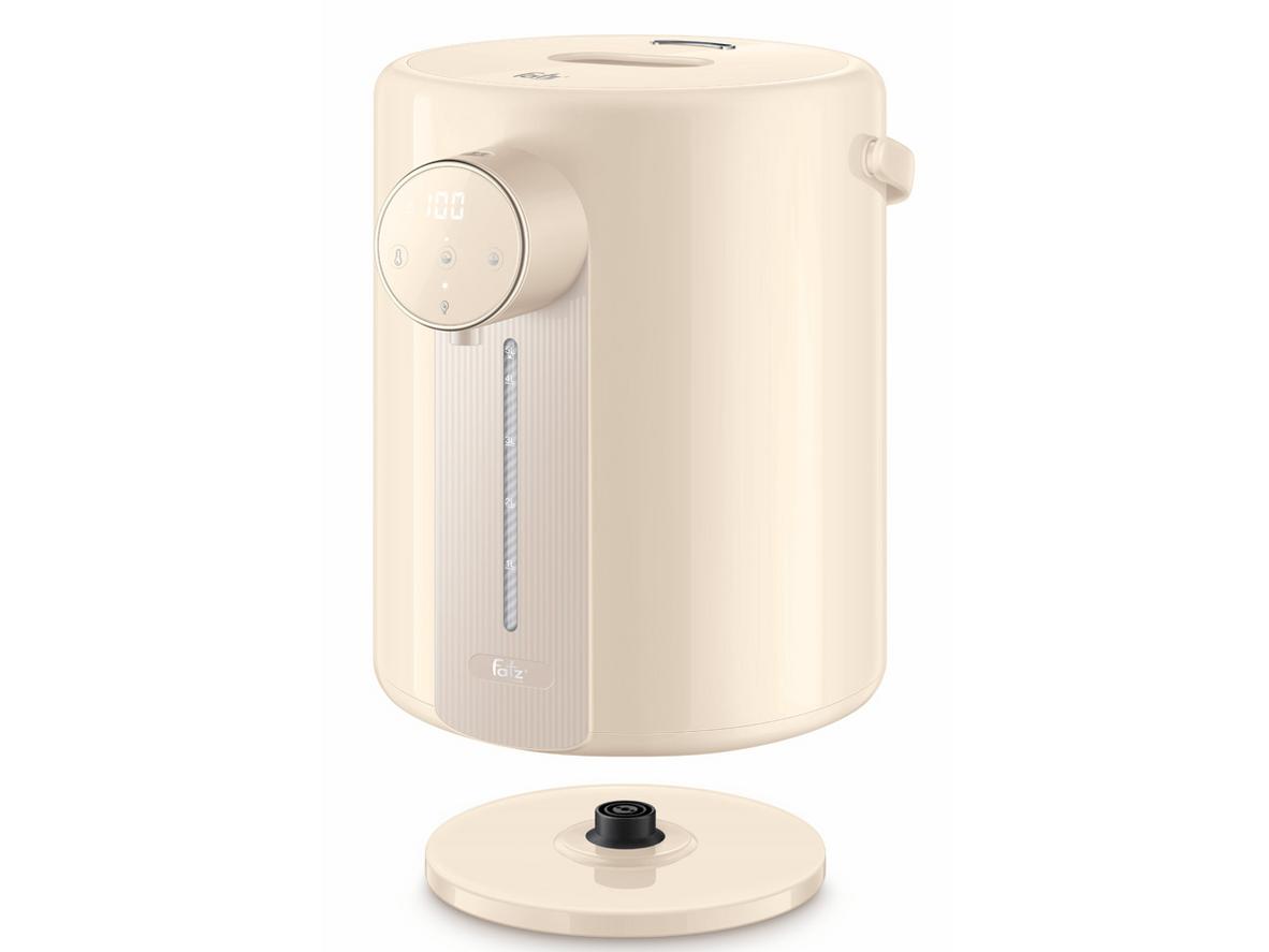 Dung tích lớn 5 lít và công suất 1200W giúp dùng tiện hơn mỗi ngày.