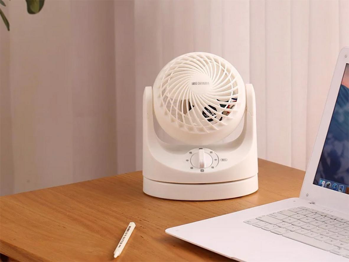 Độ ồn khoảng 35dB phù hợp không gian cần yên tĩnh.
