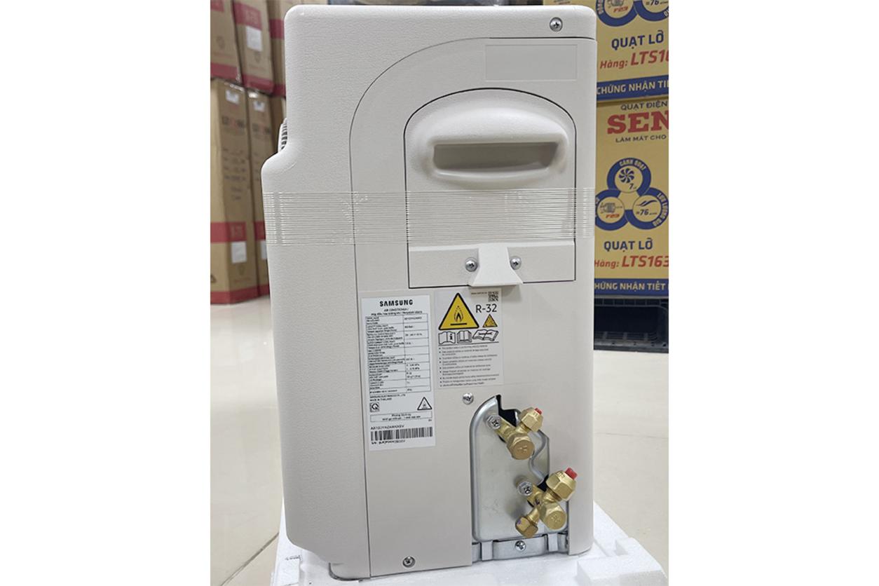 Fast Cooling và Eco Mode cân bằng giữa tốc độ làm mát và tiết kiệm điện.