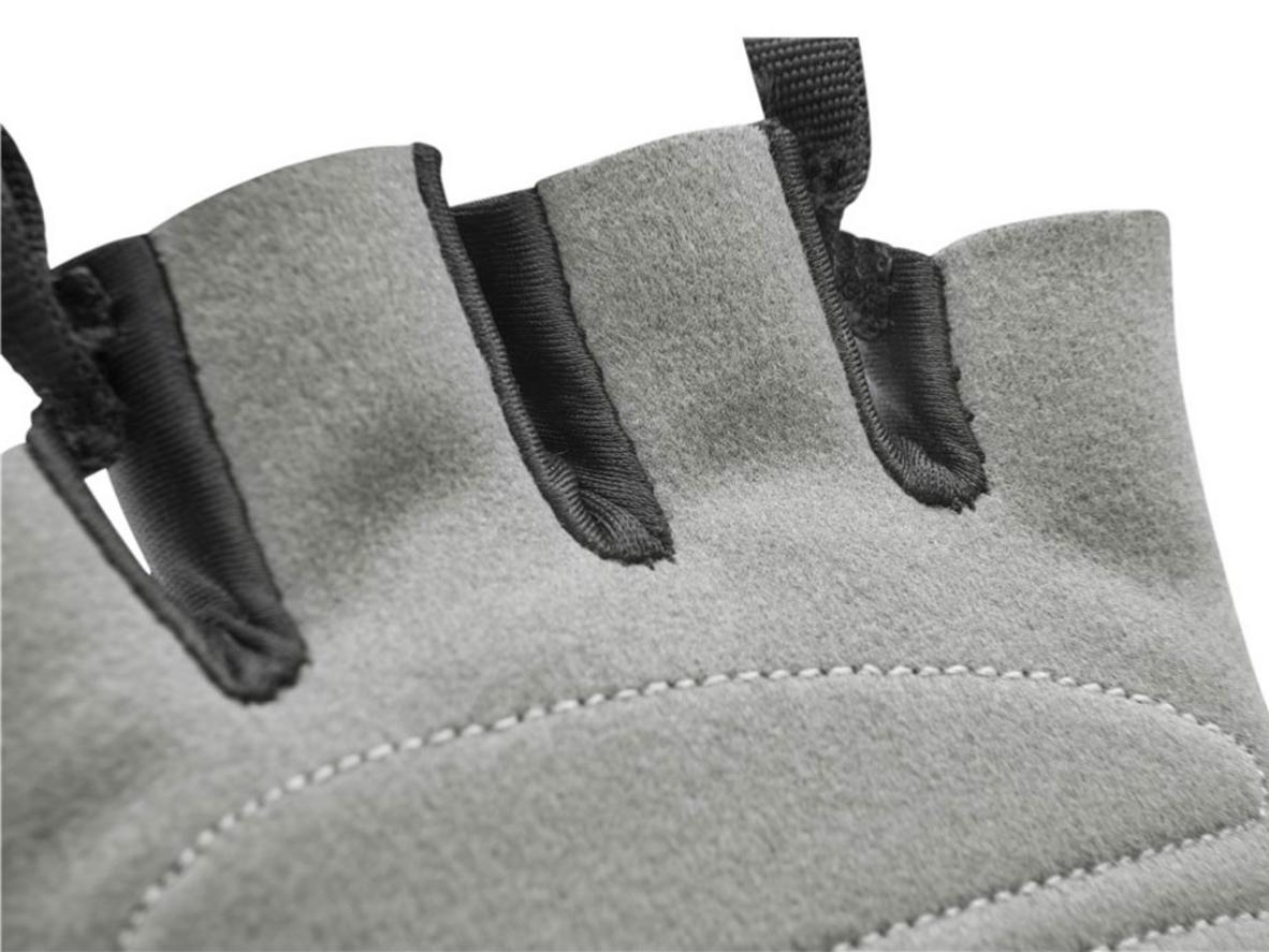 Tổng quan Găng tay thể thao Adidas ADGB-13256 (size XL)