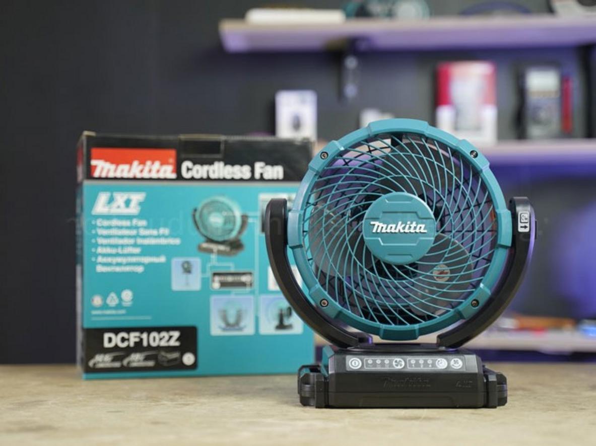 3 cấp gió với cánh 180mm cho luồng gió phù hợp theo nhu cầu.