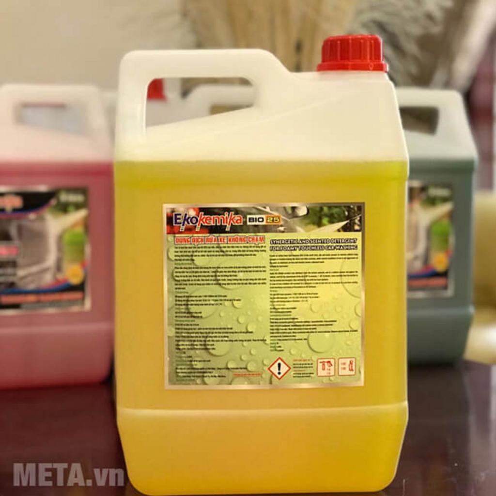 Làm sạch sâu mà không cần chạm tay, hạn chế xước sơn.