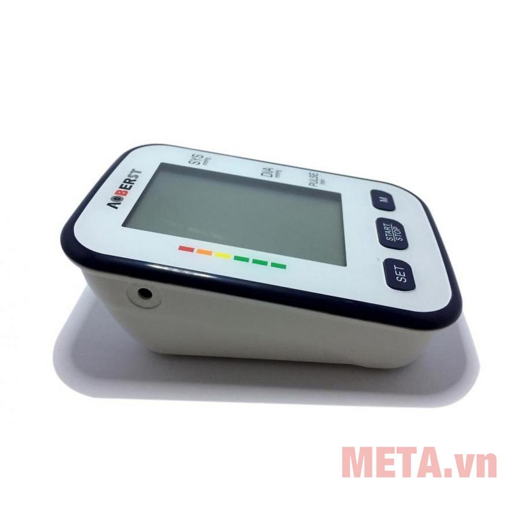 Màn hình LCD lớn, dễ theo dõi