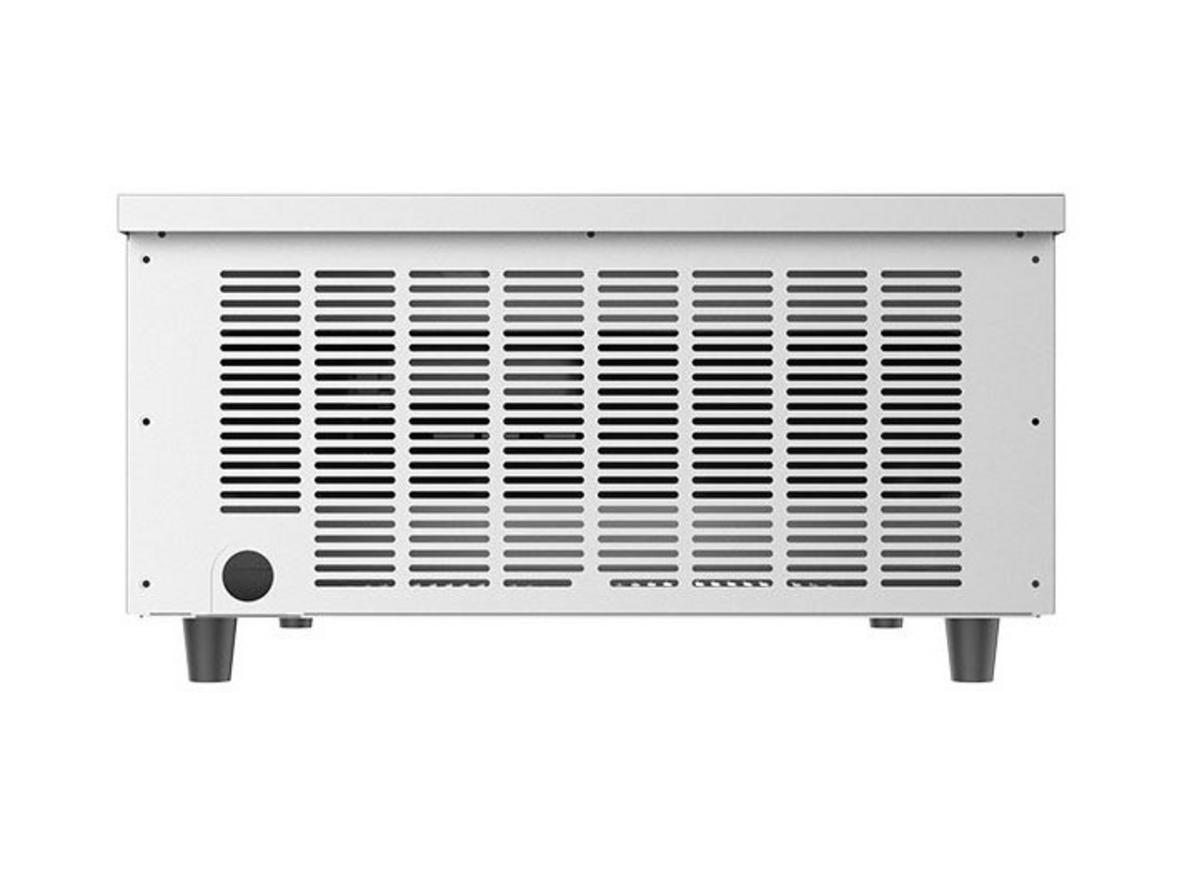 Mặt kính chịu lực 28cm, dễ vệ sinh và điều chỉnh.