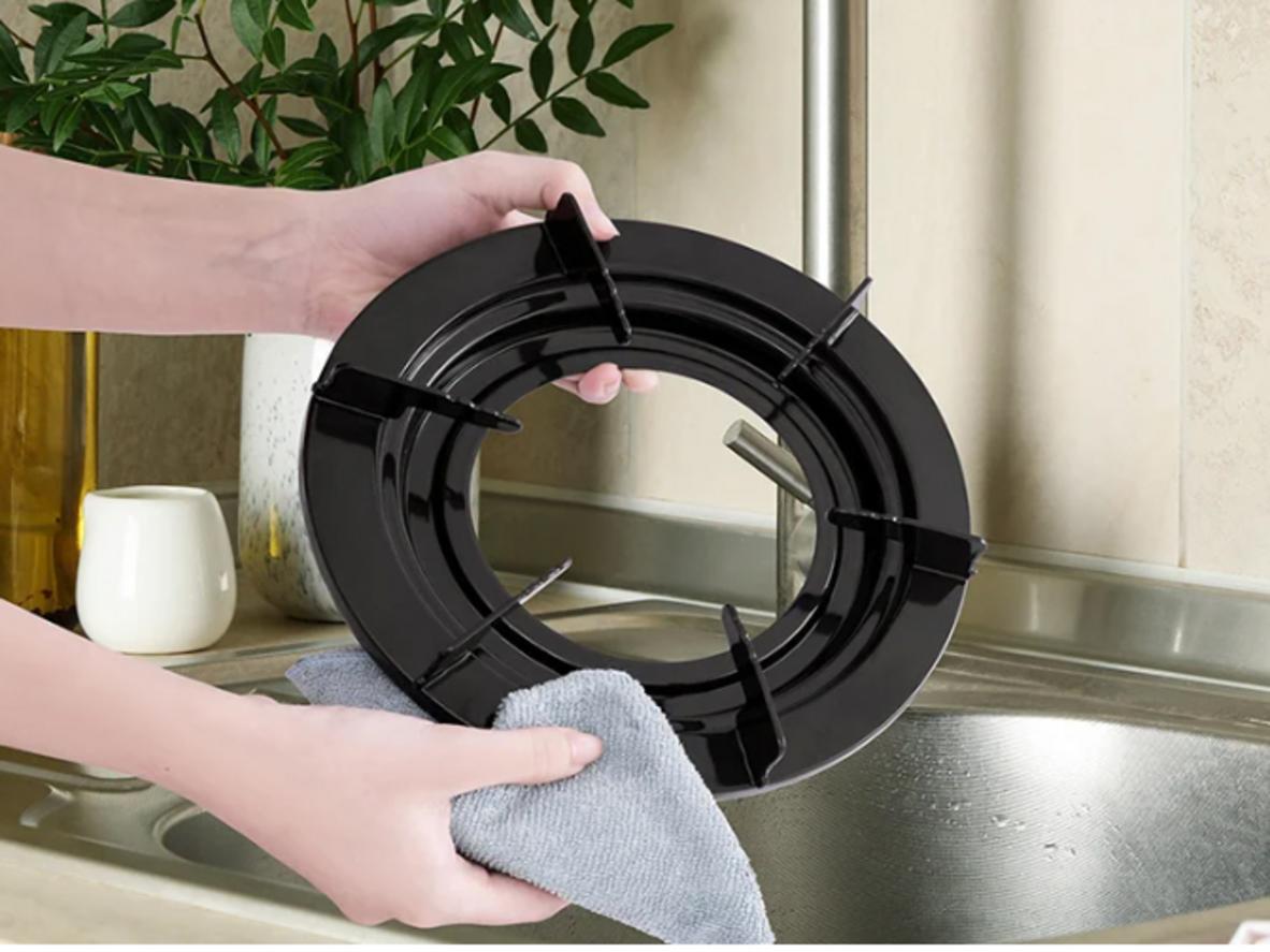 Mặt kính cường lực và kiềng liền khay dễ vệ sinh