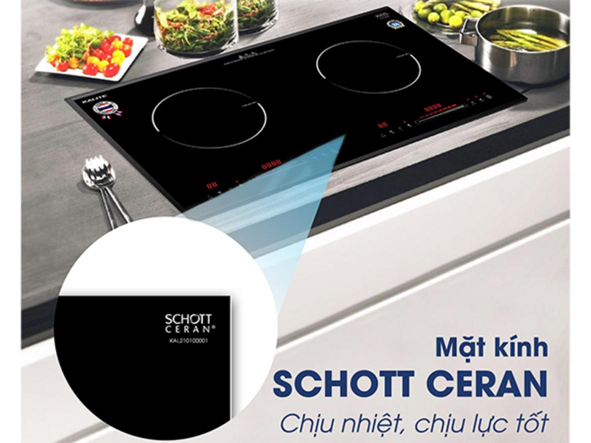 Mặt kính Schott Ceran bền đẹp, dễ vệ sinh.