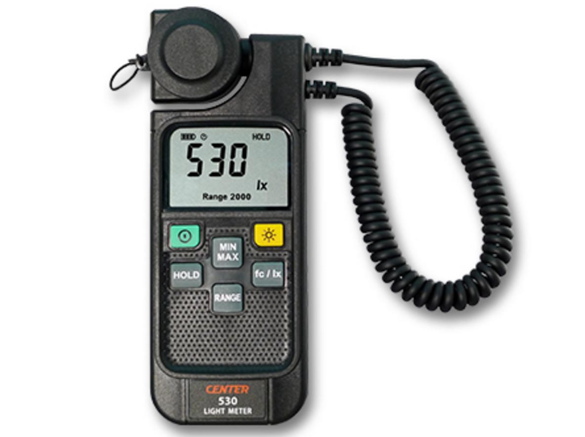 Tổng quan Máy đo ánh sáng Center 530