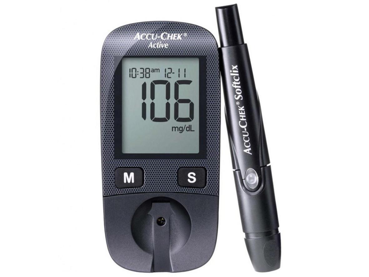 Tổng quan Máy đo đường huyết Accu-Chek Active