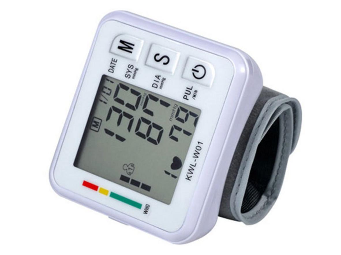 Tổng quan Máy đo huyết áp cổ tay LZX-W1681