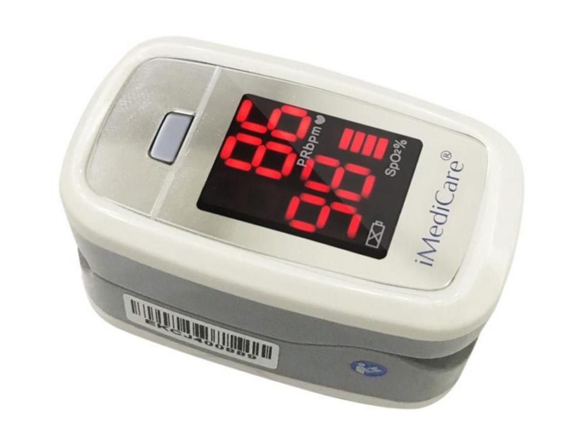 Tổng quan Máy đo nhịp tim và SpO2 iMediCare iOM A3