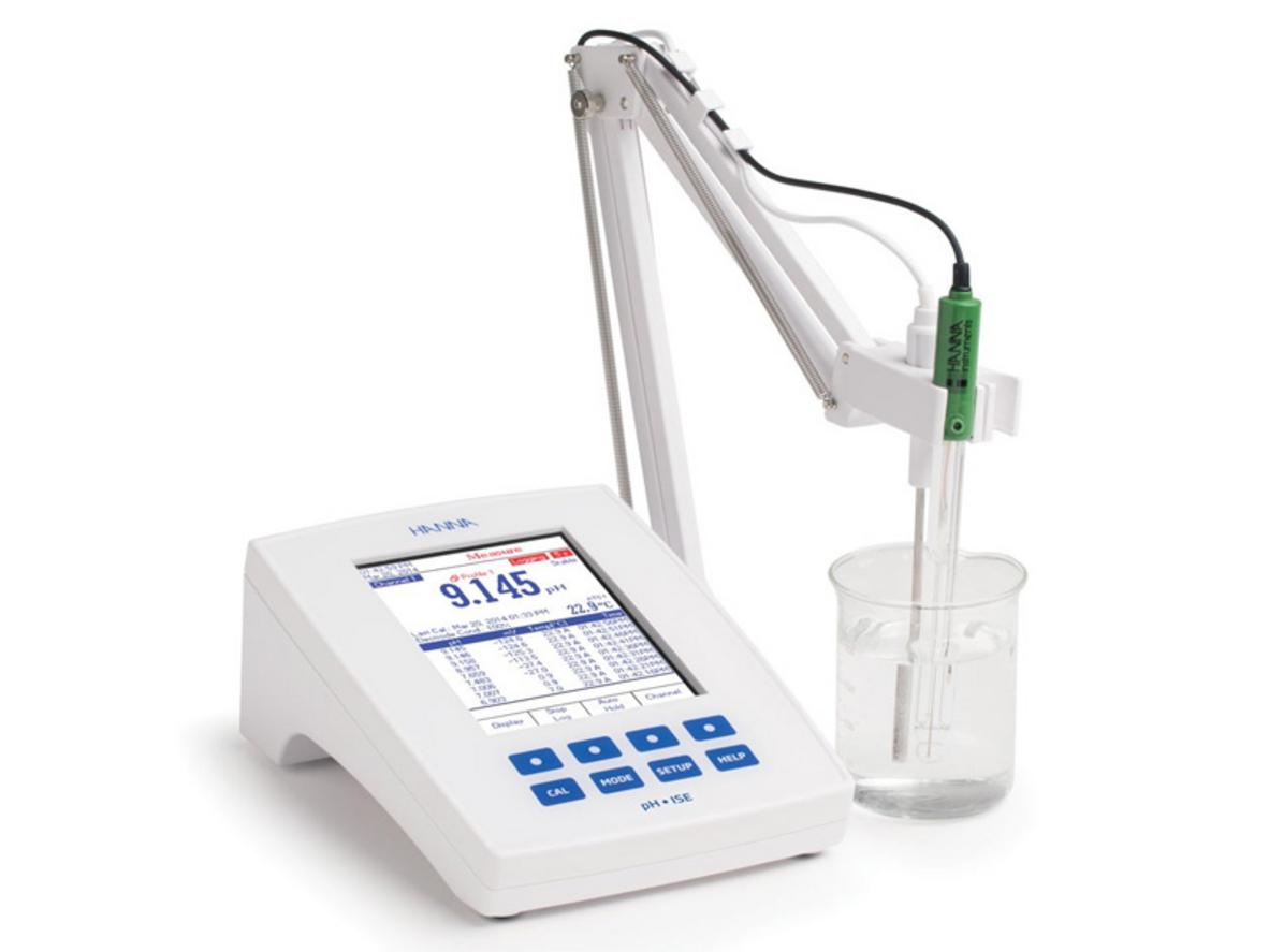 Tổng quan Máy đo pH, ORP, ISE, nhiệt độ để bàn với CAL Check Hanna HI5222-02