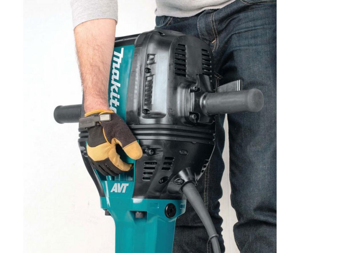 Sức phá dỡ mạnh mẽ của Makita HM1812 2000W