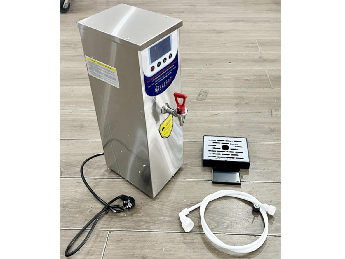 Inox 304 và cấp nước tự động cho độ bền và tiện lợi