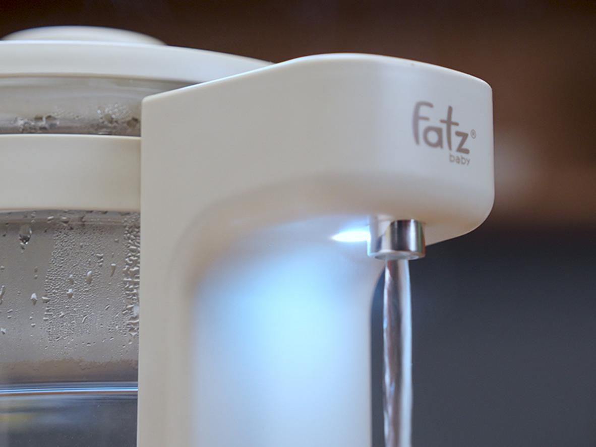 Tổng quan Máy đun và hâm nước pha sữa Fatzbaby Smart 15 FB3809DF
