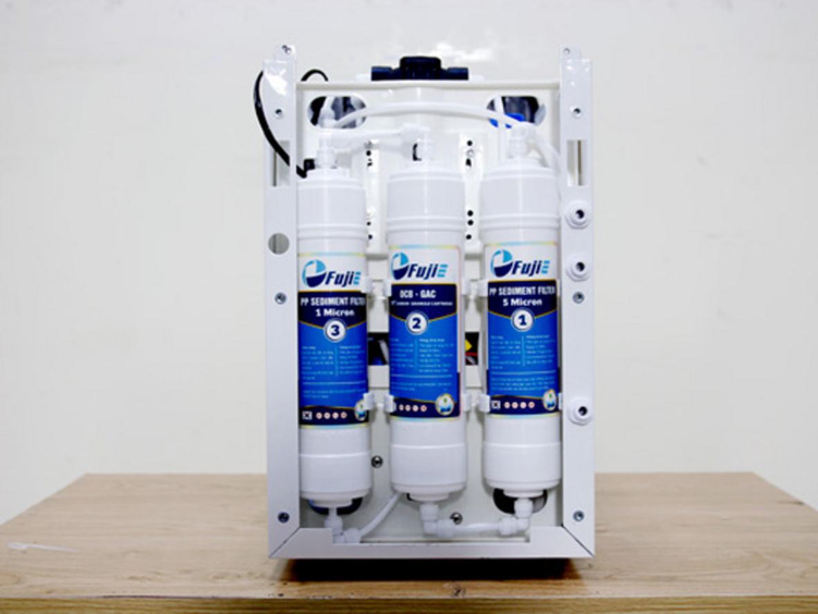 Tổng quan Máy lọc nước tinh khiết RO thông minh FujiE RO-9000W