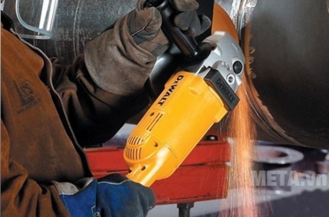 Tổng quan Máy mài góc 180mm 2.000W DeWalt D28491