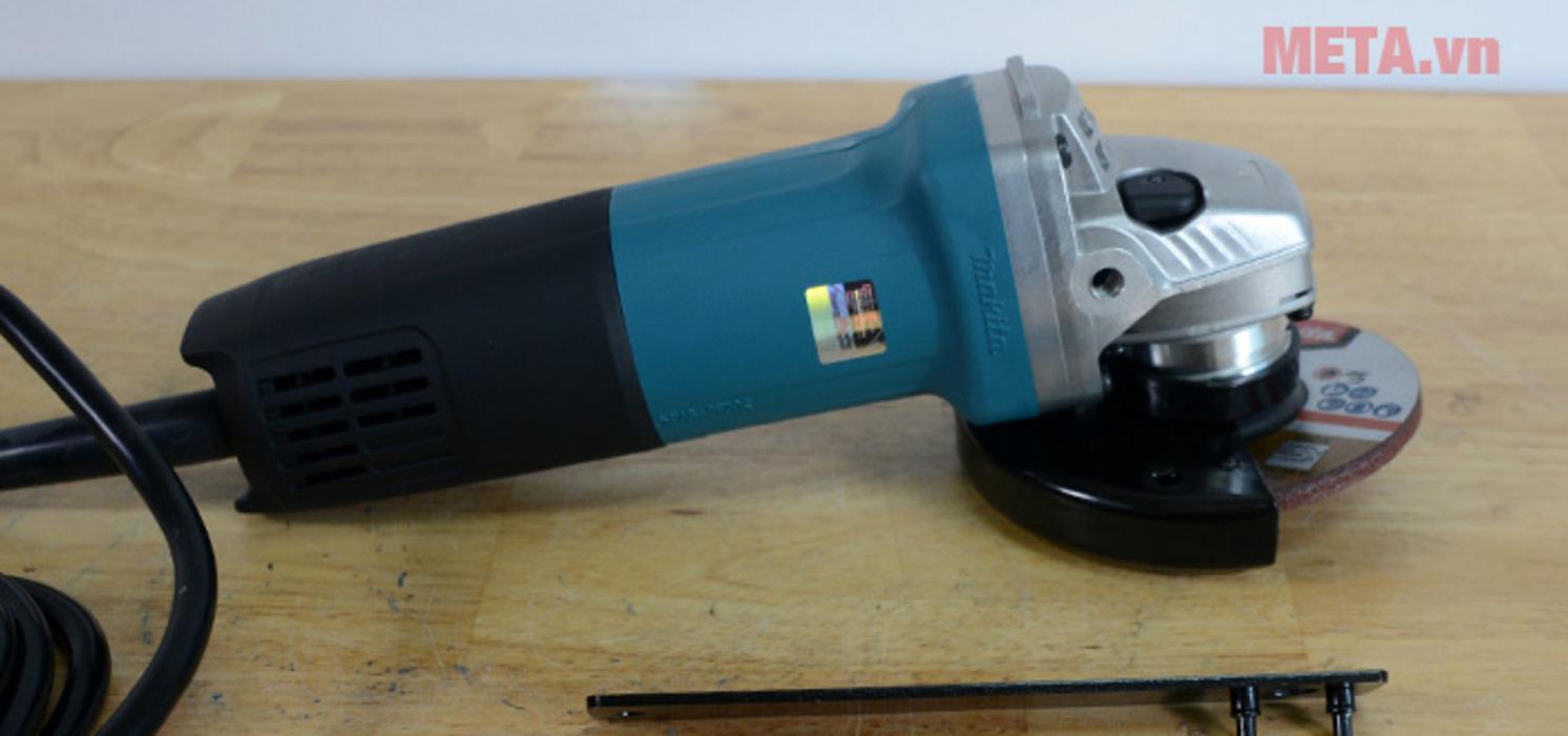 Tổng quan Máy mài góc Makita 9553B